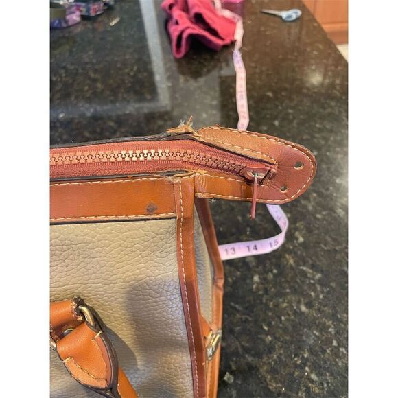 Vintage Dooney & Bourke Taupe/British Tan Leather Satchel Bag - Picture 3 of 10